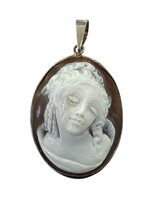 Colgante Mandile 1922 Mujer Cammei  in Plata Conchiglia 2MCICM15.7